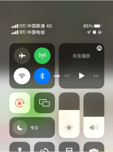 周村苹果手机维修分享iPhone双卡信号解决办法 